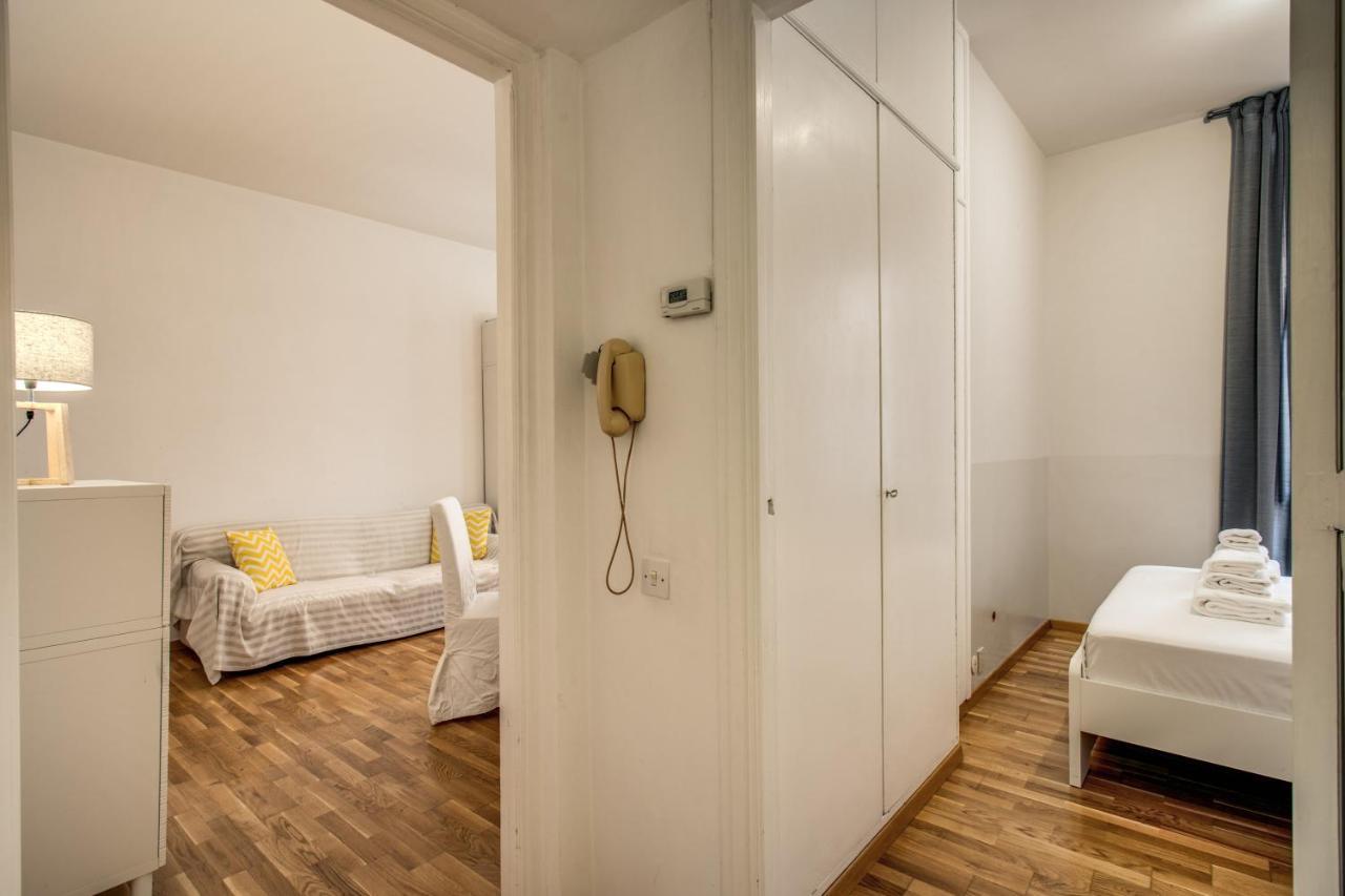 Family Room In Via Del Corso Central Roma Ngoại thất bức ảnh