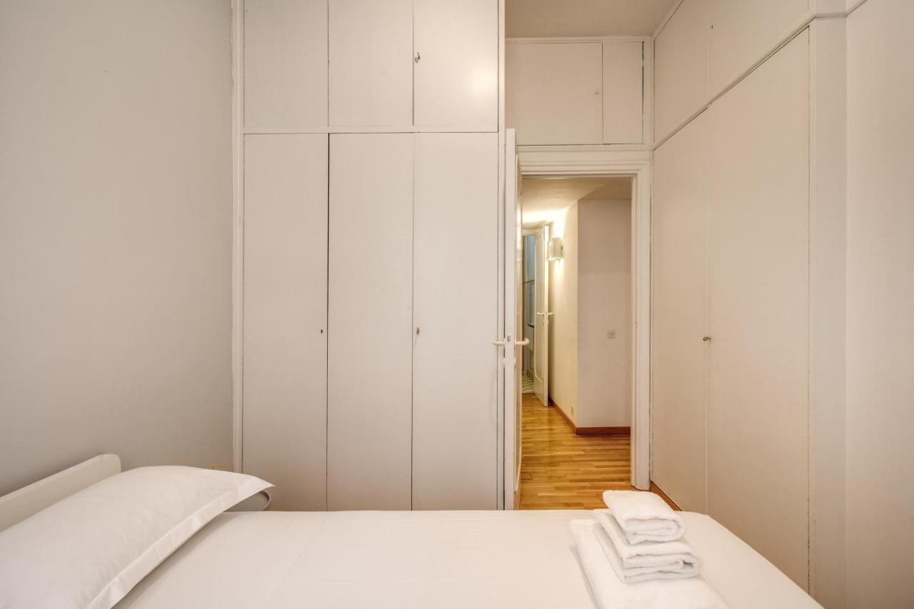 Family Room In Via Del Corso Central Roma Ngoại thất bức ảnh