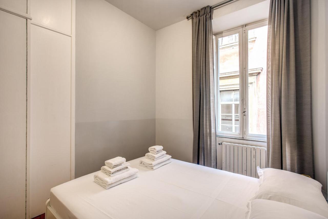Family Room In Via Del Corso Central Roma Ngoại thất bức ảnh